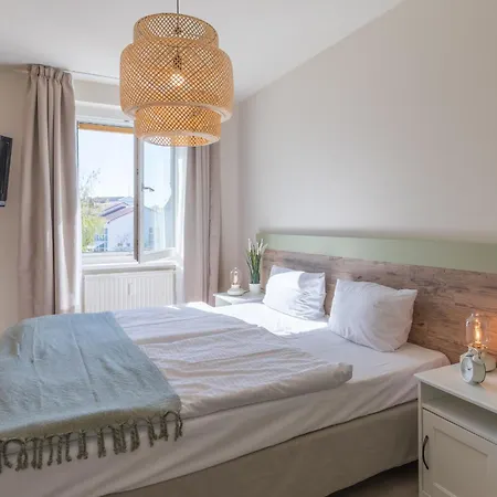 Kuestenglueck - Im 1obergeschoss Mit Balkon