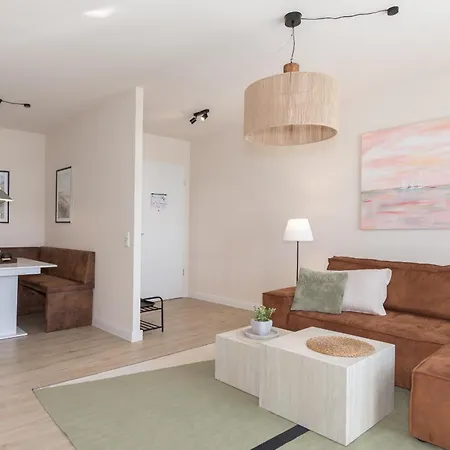 Kuestenglueck - Im 1obergeschoss Mit Balkon Zingst